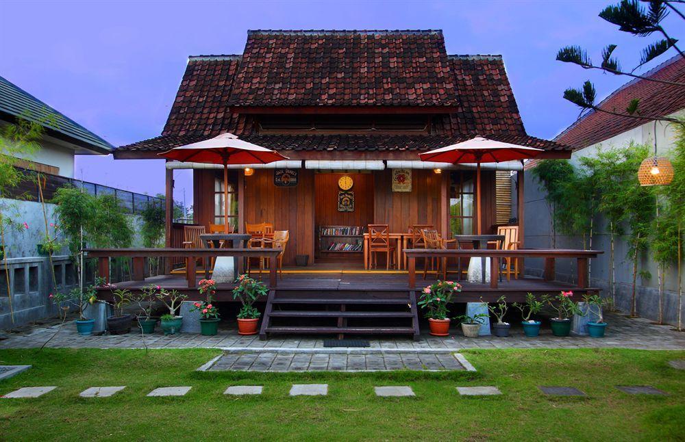 Tunjung Asri Kerobokan Villa